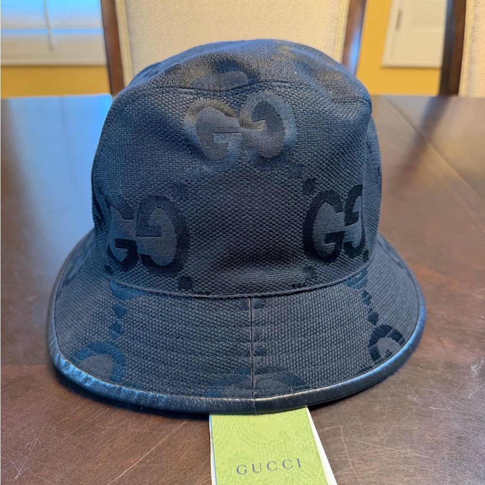New Authentic Gucci GG Supreme Jumbo Logo Black Bucket Hat Size S - Picture 4 of 15